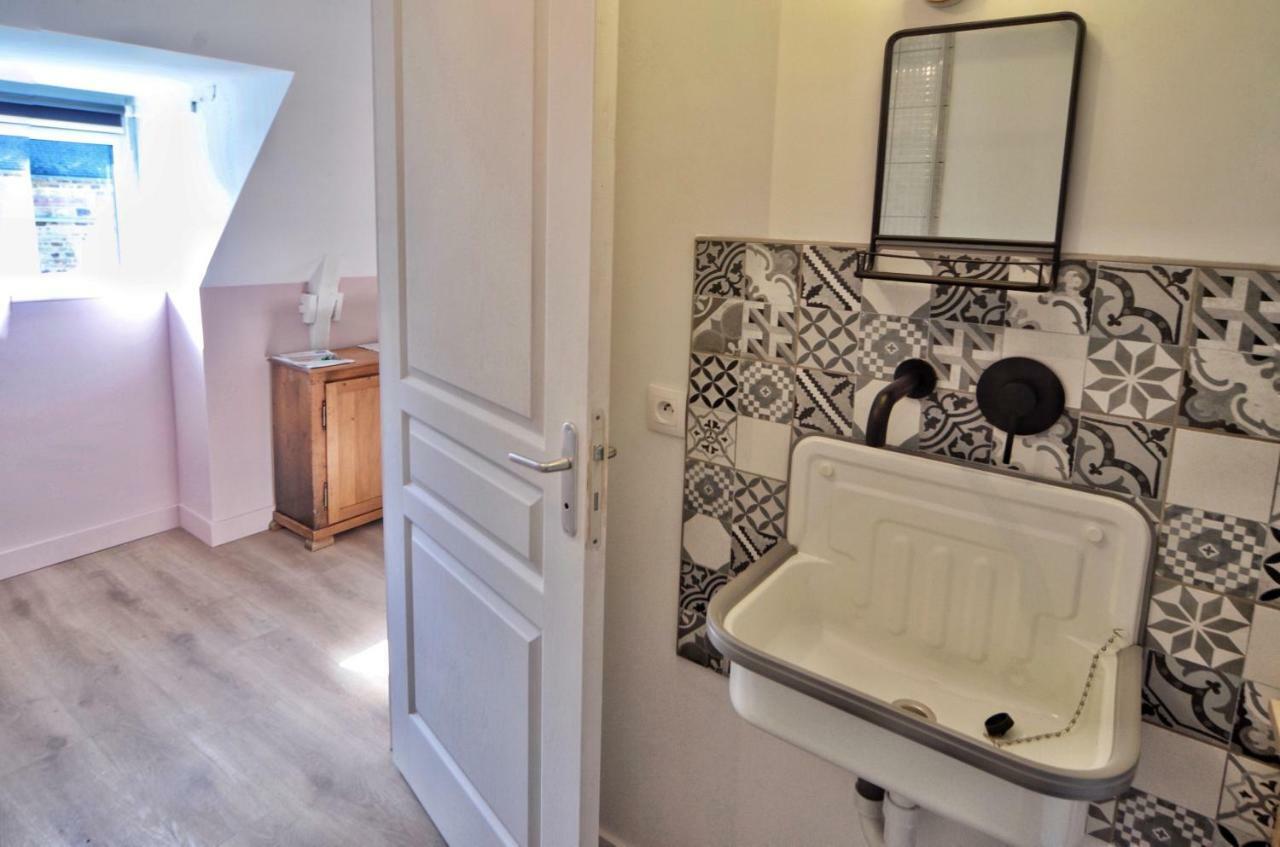 Les Madeleines Apartman Carolles Kültér fotó